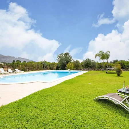 Belvilla By Oyo Dream With Private Pool Solarino
