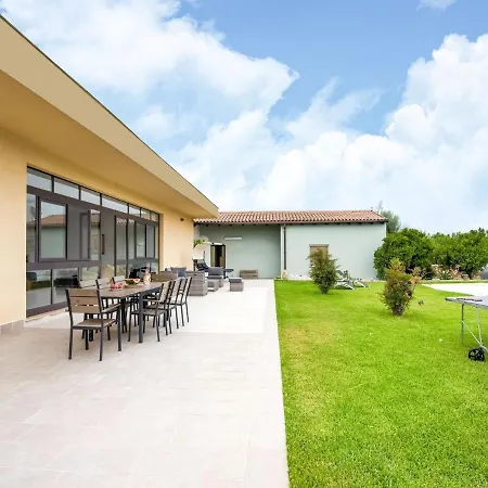 Belvilla By Oyo Dream With Private Pool